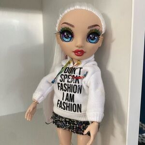 Limited Edition Rainbow High Jr. High Amaya Raine Doll